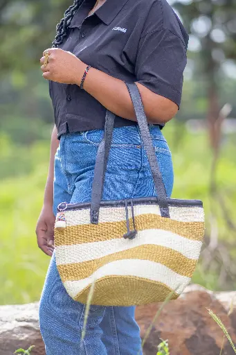Beige and white  Kiondo bag-Size 10